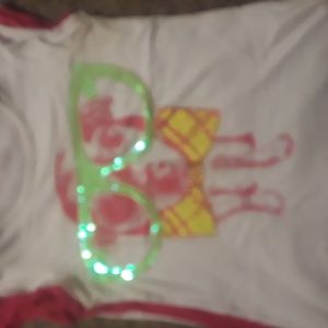 Shirt fo a lil kid